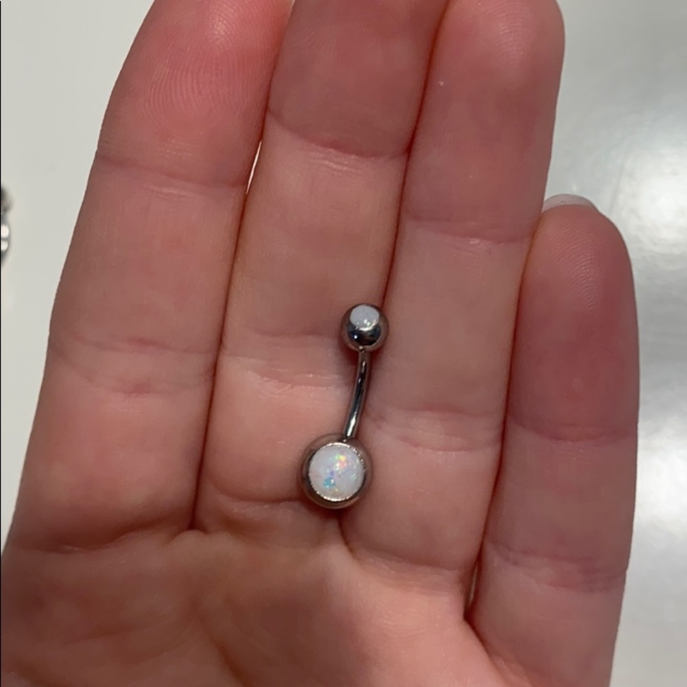 3 belly button rings - Picture 3 of 4